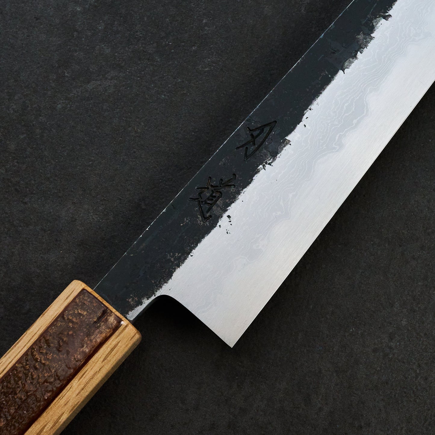 Sujihiki 270mm B1D Aogami #1 Damascus Clad Cherry & Oak – side profile
