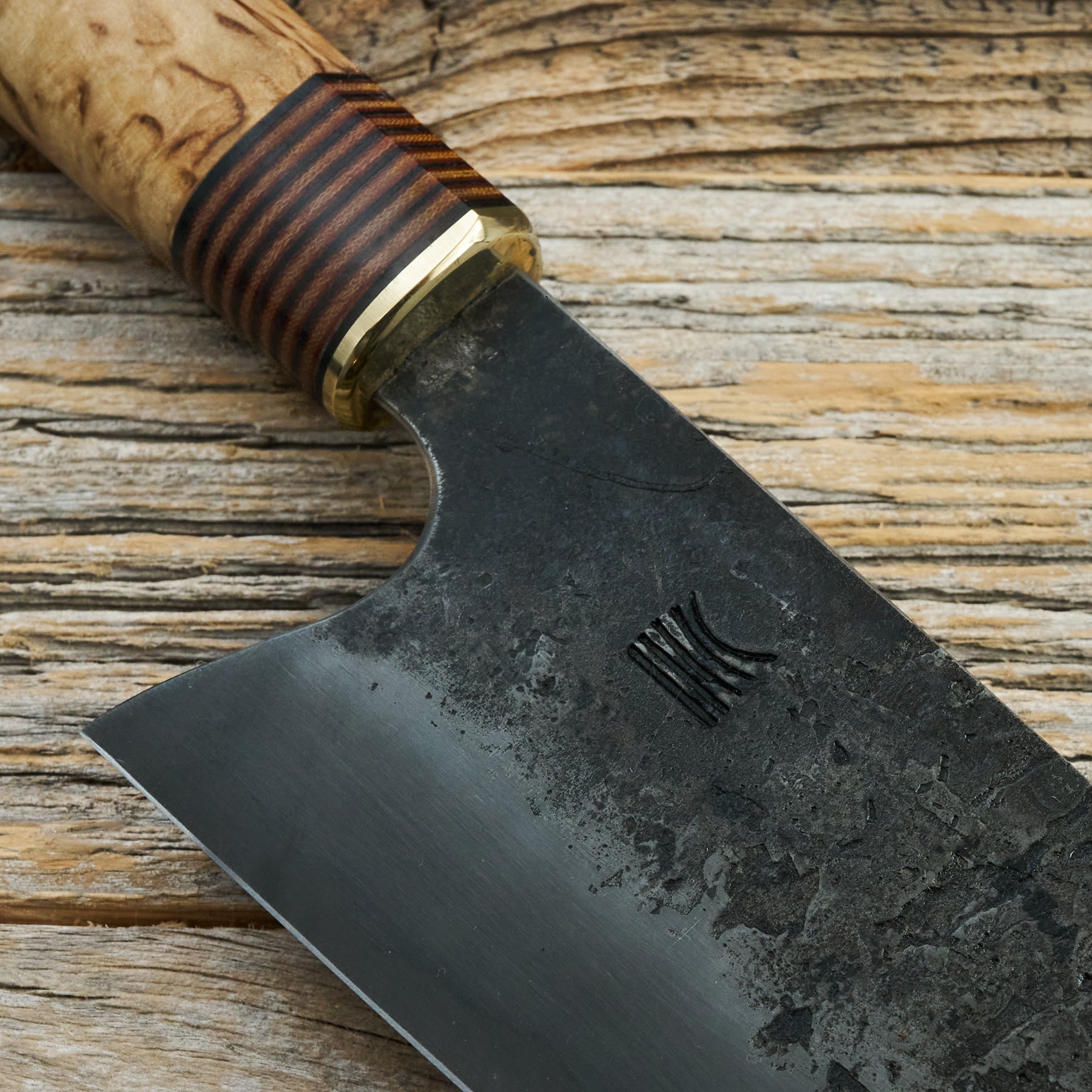 Gyuto Apex Ultra Iron Clad Masur Edition – blade close-up