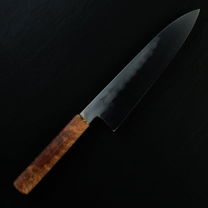 Isa Smedjan X Myojin Gyuto 245mm Spicy White, Eucalyptus Burl & Brass – detail view