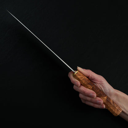 Isa Smedjan X Myojin Gyuto 245mm Spicy White, Eucalyptus Burl & Brass – handle detail