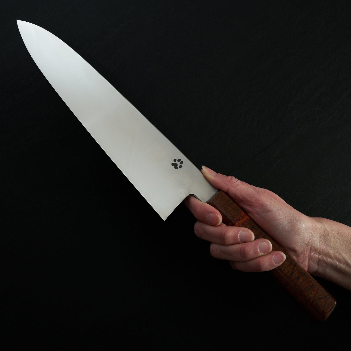Isa Smedjan X Myojin Gyuto 245mm Spicy White, Gidgee & Rosewood – handle detail