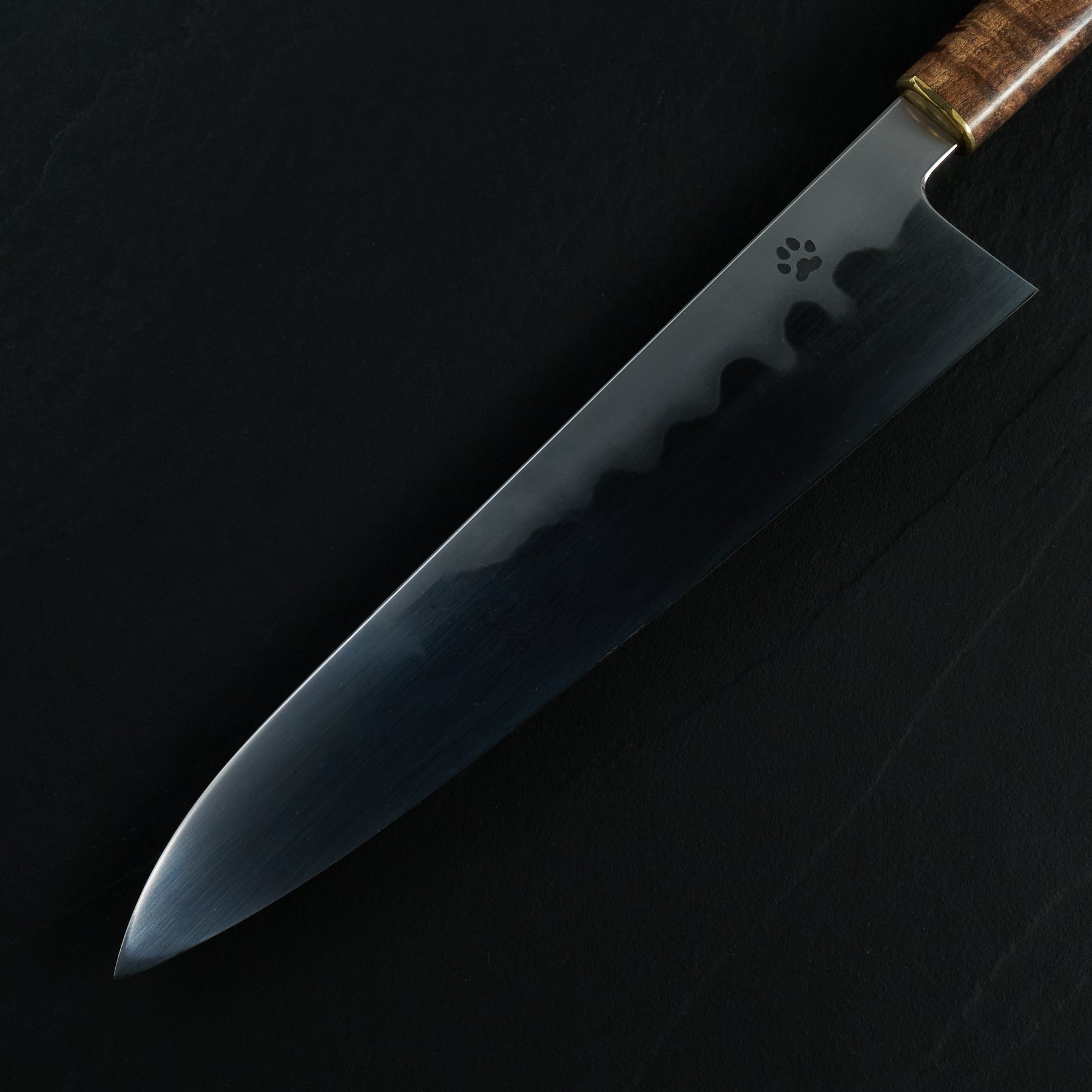 Isa Smedjan X Myojin Gyuto 245mm Spicy White, Tasmanian Blackwood & Brass – handle detail