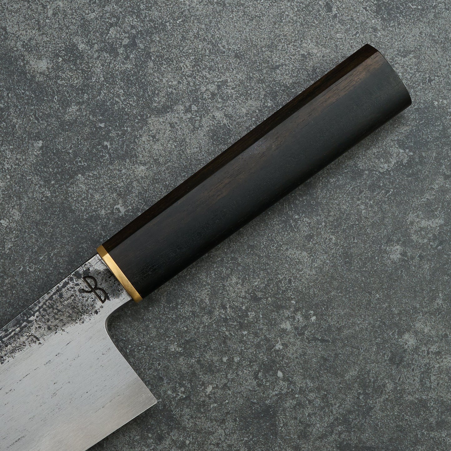 Black X Hado Gyuto 240mm SanMai, 135Cr3, Wrought Iron, Ebony and Brass – blade close-up