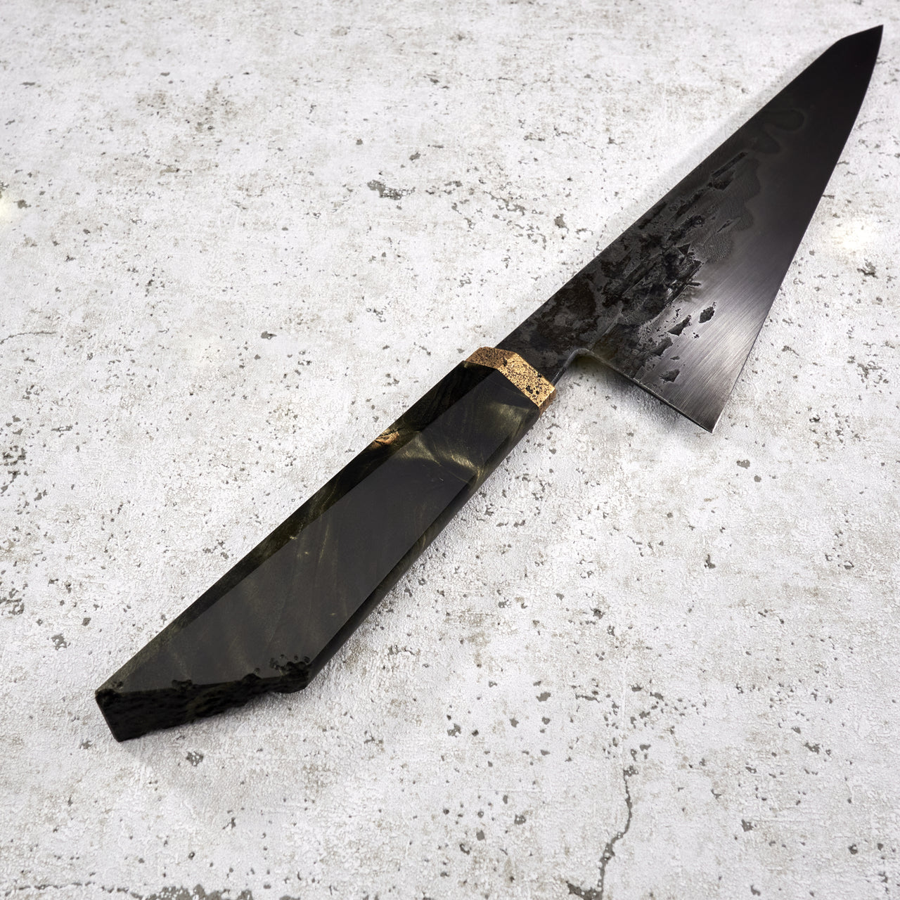 Karol Karyś Gyuto 220mm 125sc Honyaki Linear Texture Hamon - Handle