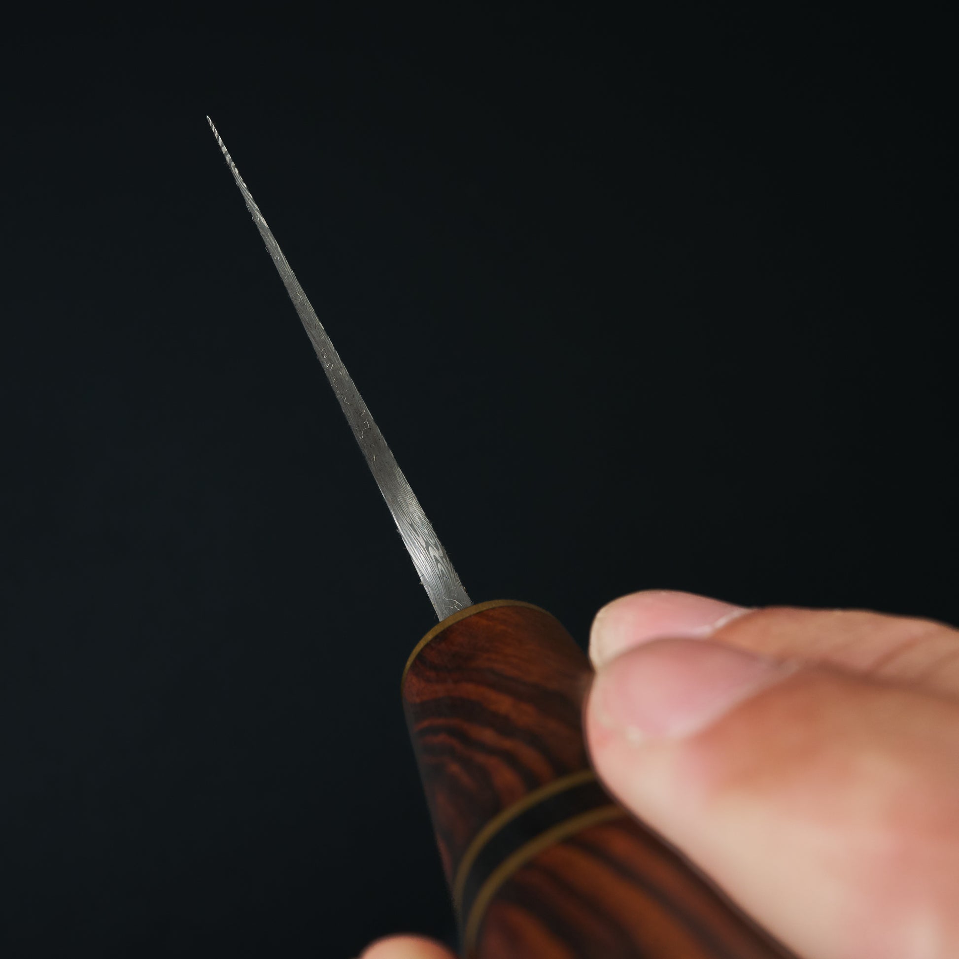Nakiri 180mm Damasteel Desert Ironwood & Brass – handle detail