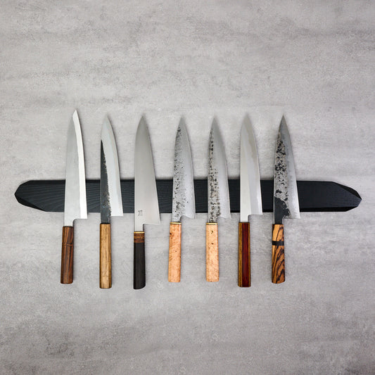 Knife Magnet Black