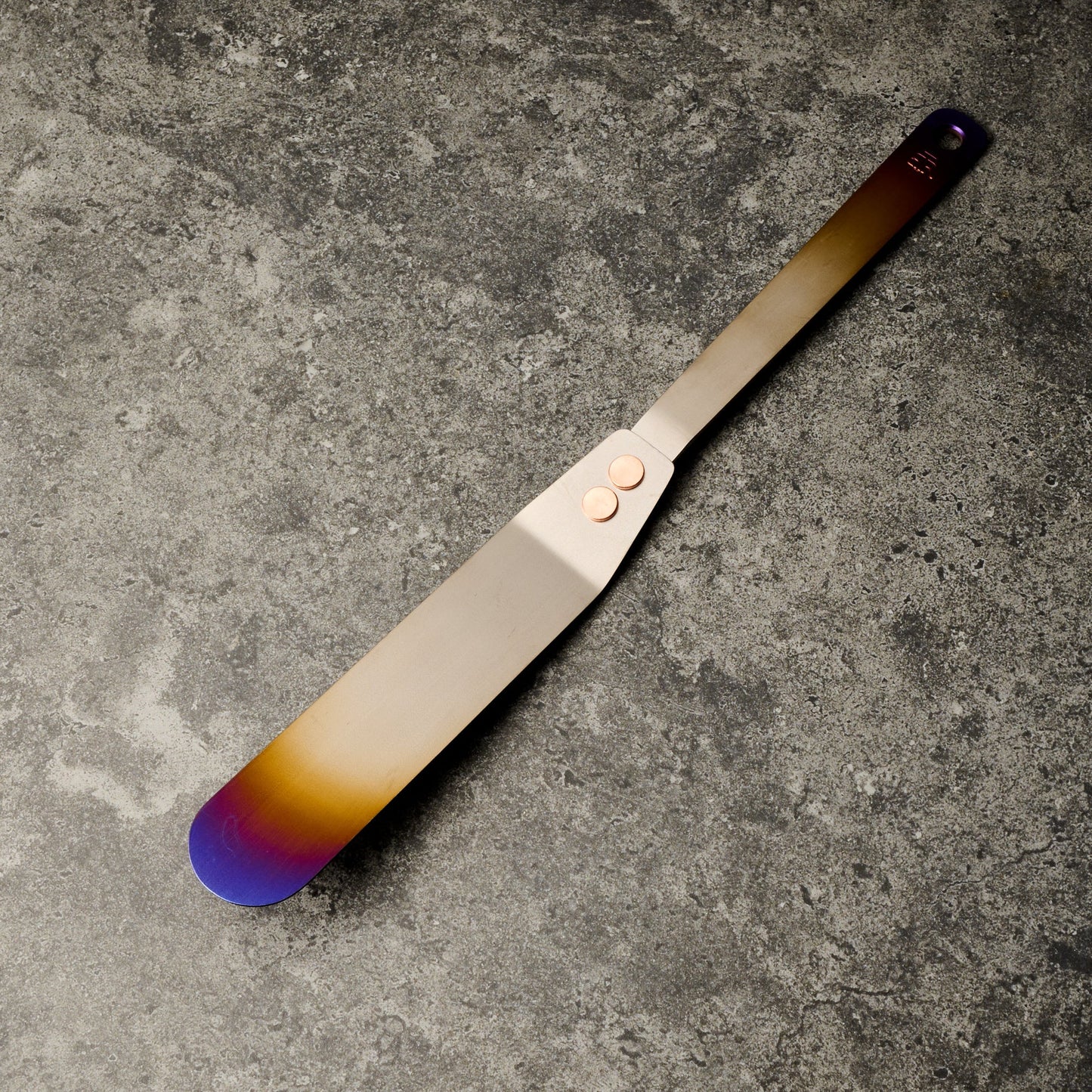 BRT Titanium Offset Spatula Classic – detail view