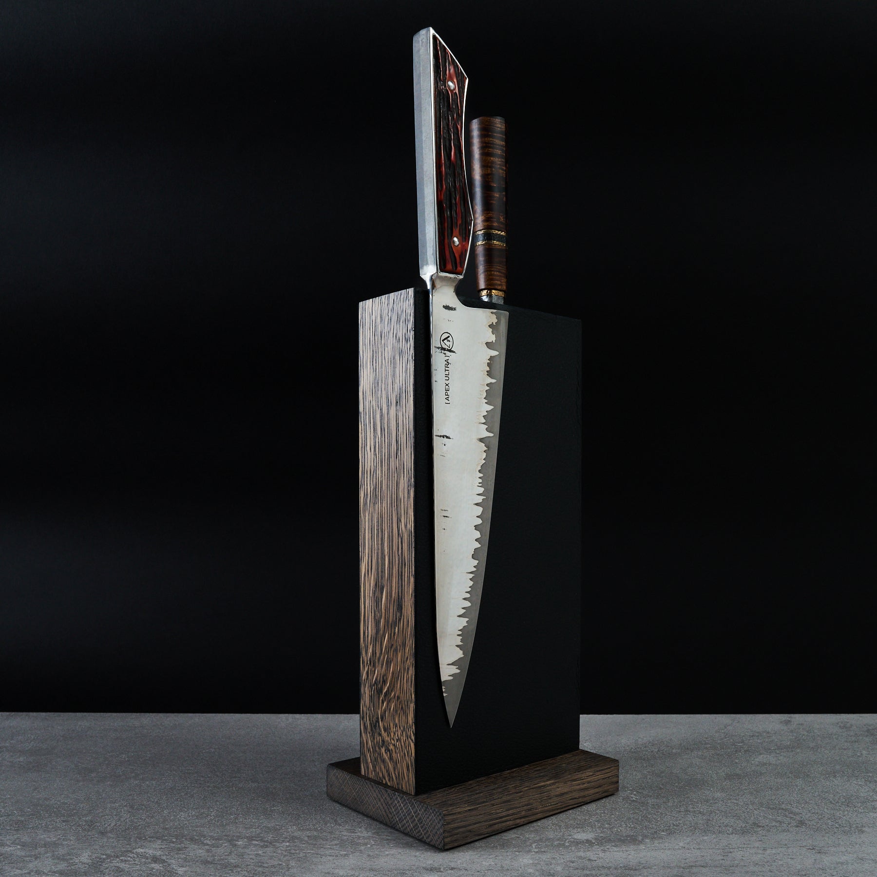 Oak & Leather Magnetic Knife Block by Piotr the Bear – side profile