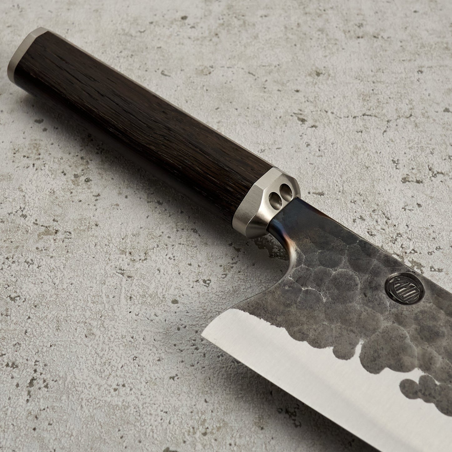 Santoku 210mm 'Denty' KU Bog Oak & Stainless – blade close-up