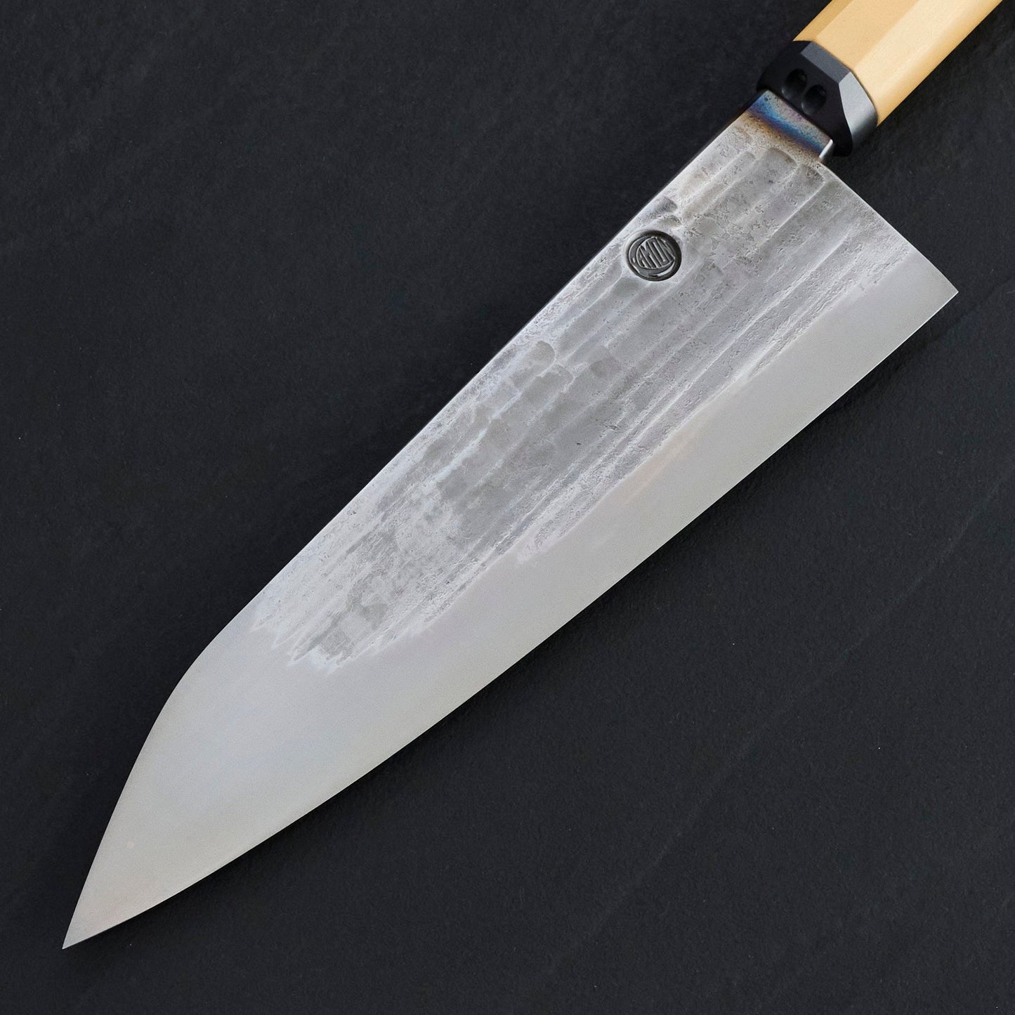 Santoku 210mm Parker Asahi Synthetic Take Down Set – detail view