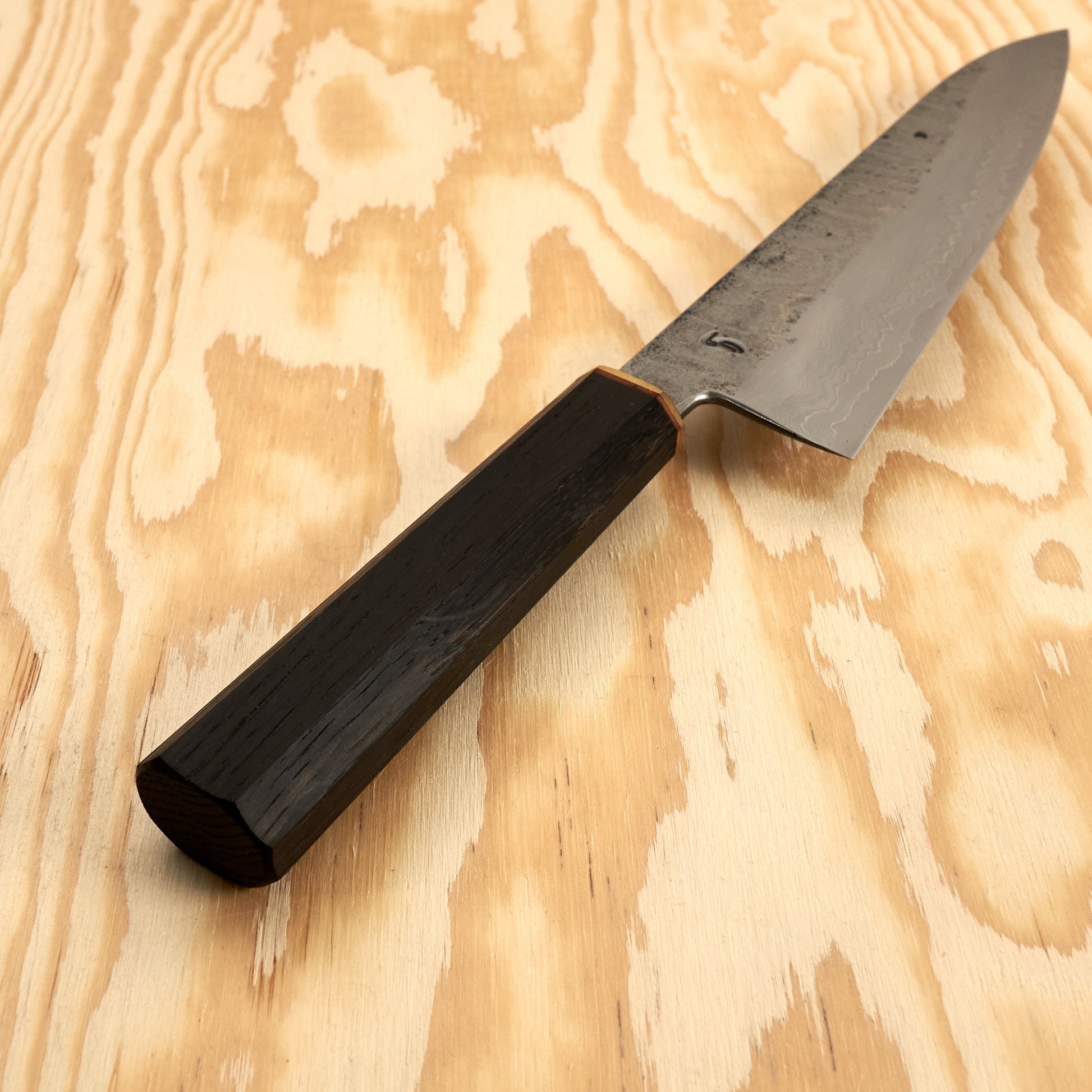 Spåre X OB Gyuto 220mm Modern Wrought Aogami Super Core – side profile