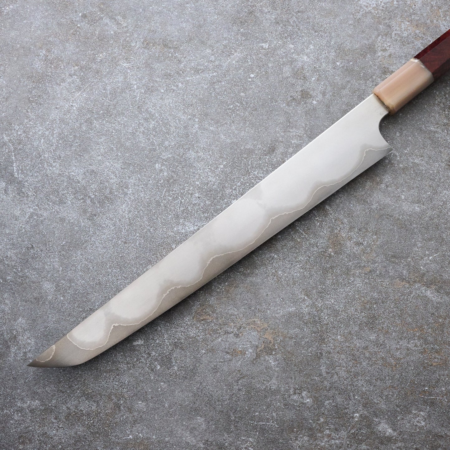 Sujihiki 305mm SanMai Stainless Clad 52100 Siam Rosewood & Buffalo Horn – detail view