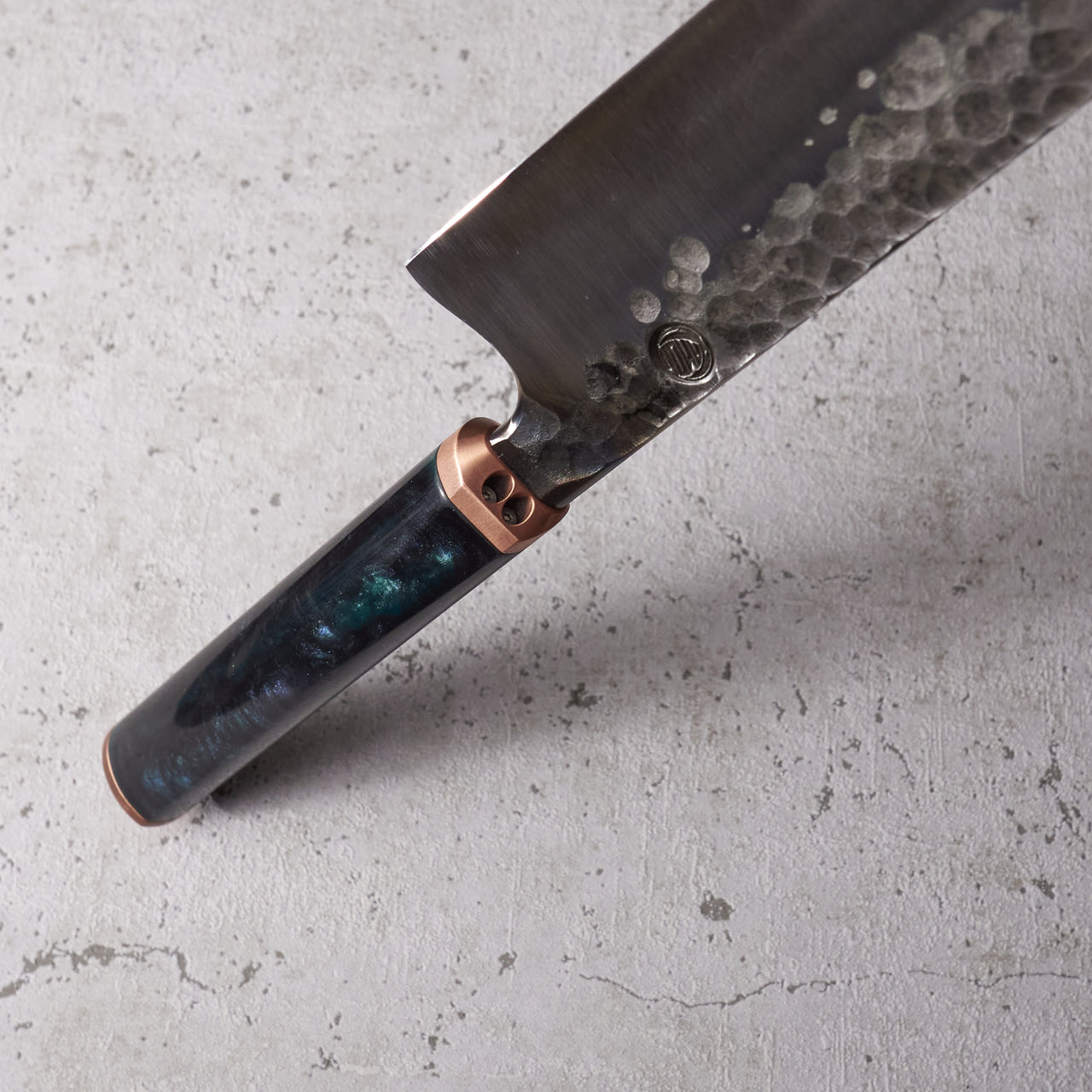 Kamon Knives Sujihiki 340mm Denty Kurouchi 1.2519 - Handle
