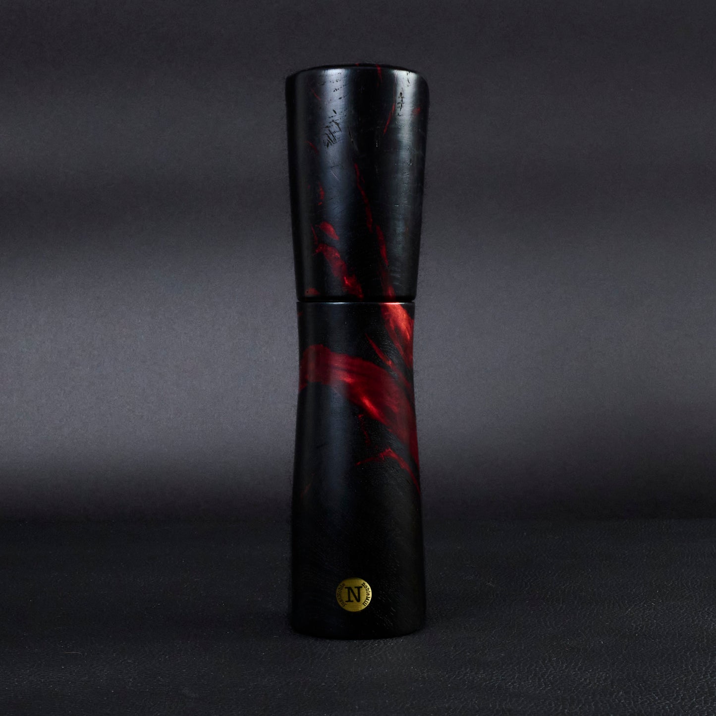 nobleMill® Peppermill Bog Oak (2200 years old)