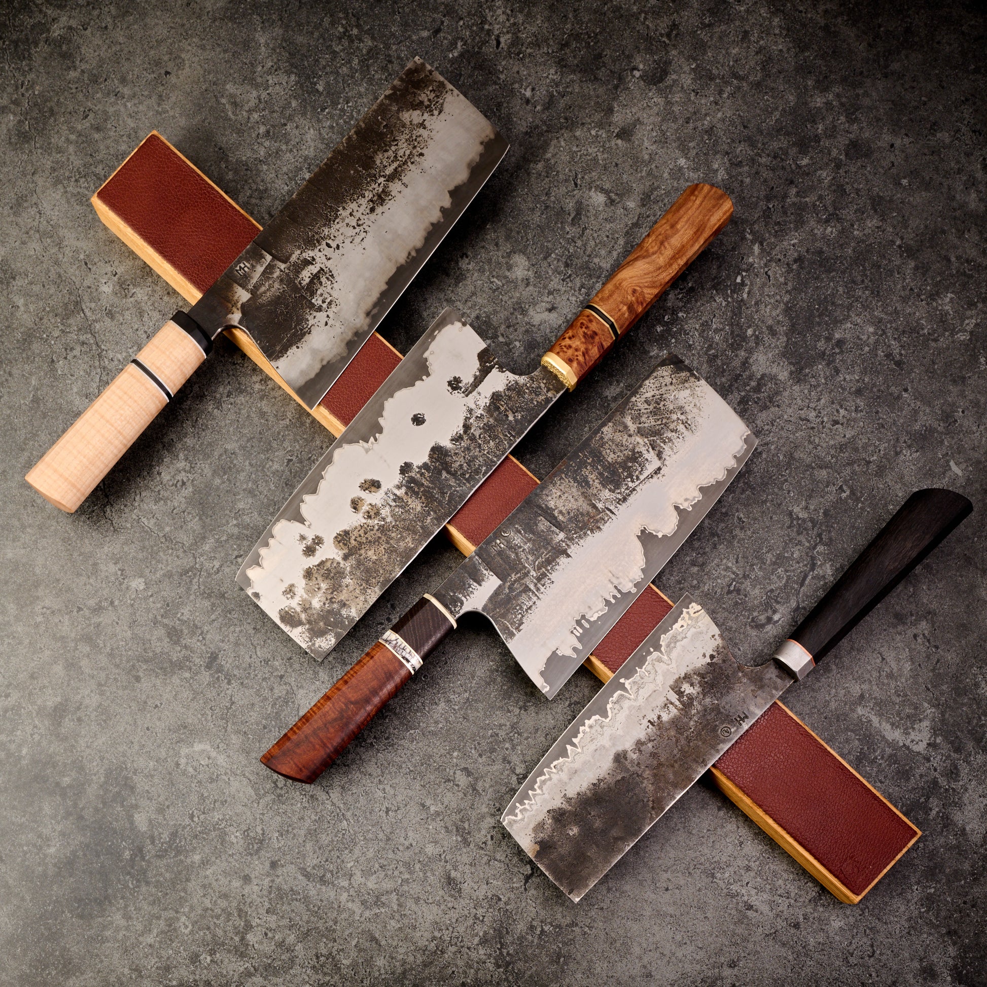 Knife Magnet Oak & Tan Leather