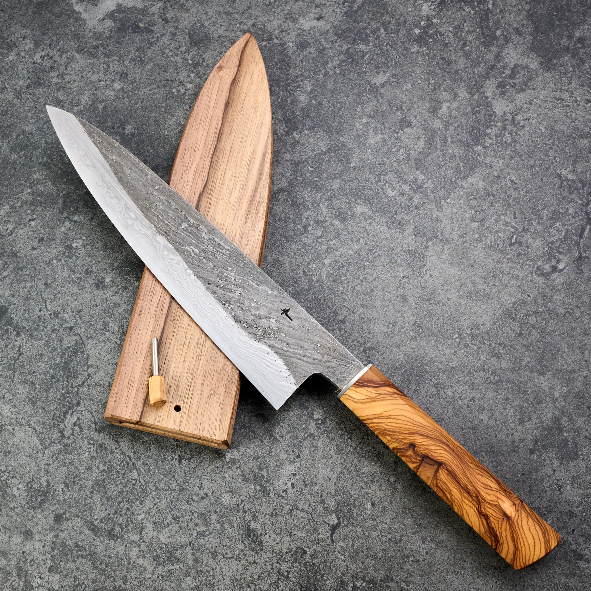 Gyuto 235mm Damascus Twist Clad 135Cr3 Deep Etch