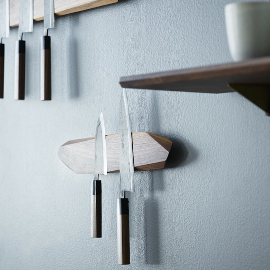 Noyer Knife Magnet instagram
